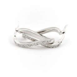 Boucles D'oreilles Créoles Ondulées En Or Blanc Et Diamants 7 Boucles D'oreilles Créoles Ondulées En Or Blanc Et Diamants -Castafiore Boutique boucles doreilles creoles ondulees en or blanc et diamants 485229