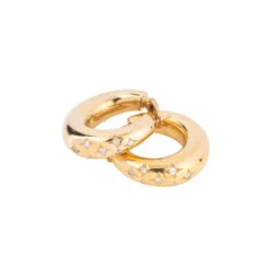 Boucles D'oreilles De La Maison Chaumet Sur Or Jaune -Castafiore Boutique boucles doreilles de la maison chaumet sur or jaune 551770