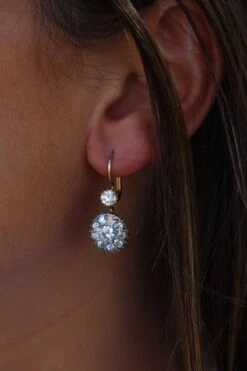 Boucles D'oreilles Dormeuses En 2 Ors Et Diamant -Castafiore Boutique boucles doreilles dormeuses en 2 ors et diamant 209797