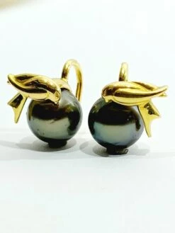 Boucles D'oreilles Dormeuses En Or Et Perles Noires 12 Boucles D'oreilles Dormeuses En Or Et Perles Noires -Castafiore Boutique boucles doreilles dormeuses en or et perles noires 536146