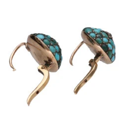 Boucles D'oreilles Dormeuses En Or Jaune, Turquoise Et Diamants -Castafiore Boutique boucles doreilles dormeuses vers 1900 avec turquoises et roses de diamant 188628