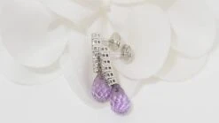 Boucles D'oreilles En Or Blanc, Améthystes Et Diamants -Castafiore Boutique boucles doreilles en or blanc amethystes et diamants 260707
