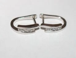 Boucles D'oreilles En Or Blanc Et En Diamants -Castafiore Boutique boucles doreilles en or blanc et en diamants 313745