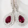 Boucles D'oreilles En Or Blanc, Rubis Poire Et Diamants 21 Boucles D'oreilles En Or Blanc, Rubis Poire Et Diamants -Castafiore Boutique boucles doreilles en or blanc rubis poire et diamants 570489