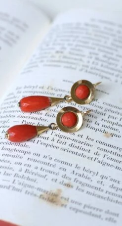 Boucles D'Oreilles Gouttes Corail -Castafiore Boutique boucles doreilles gouttes corail 902445