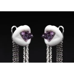 Boucles D'oreilles Lydia Courteille Céramique Blanche Or Blanc Diamants Améthyste 7 Boucles D'oreilles Lydia Courteille Céramique Blanche Or Blanc Diamants Améthyste -Castafiore Boutique boucles doreilles lydia courteille ceramique blanche or blanc diamants amethyste 263714