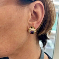 Boucles D'oreilles MARINA B "Pneu" En Or Jaune, Améthystes, Onyx Et Diamants -Castafiore Boutique boucles doreilles marina b night day en amethyste diamant et onyx 684188