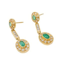 Boucles D'oreilles Pendantes En Or Jaune, Emeraude Et Diamant -Castafiore Boutique boucles doreilles pendantes en or jaune emeraude et diamant 815144