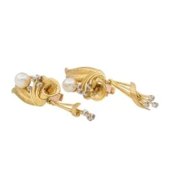 Boucles D'oreilles Pendantes En Or Jaune, Perle De Culture Et Diamant -Castafiore Boutique boucles doreilles pendantes en or jaune perle de culture et diamant 444575
