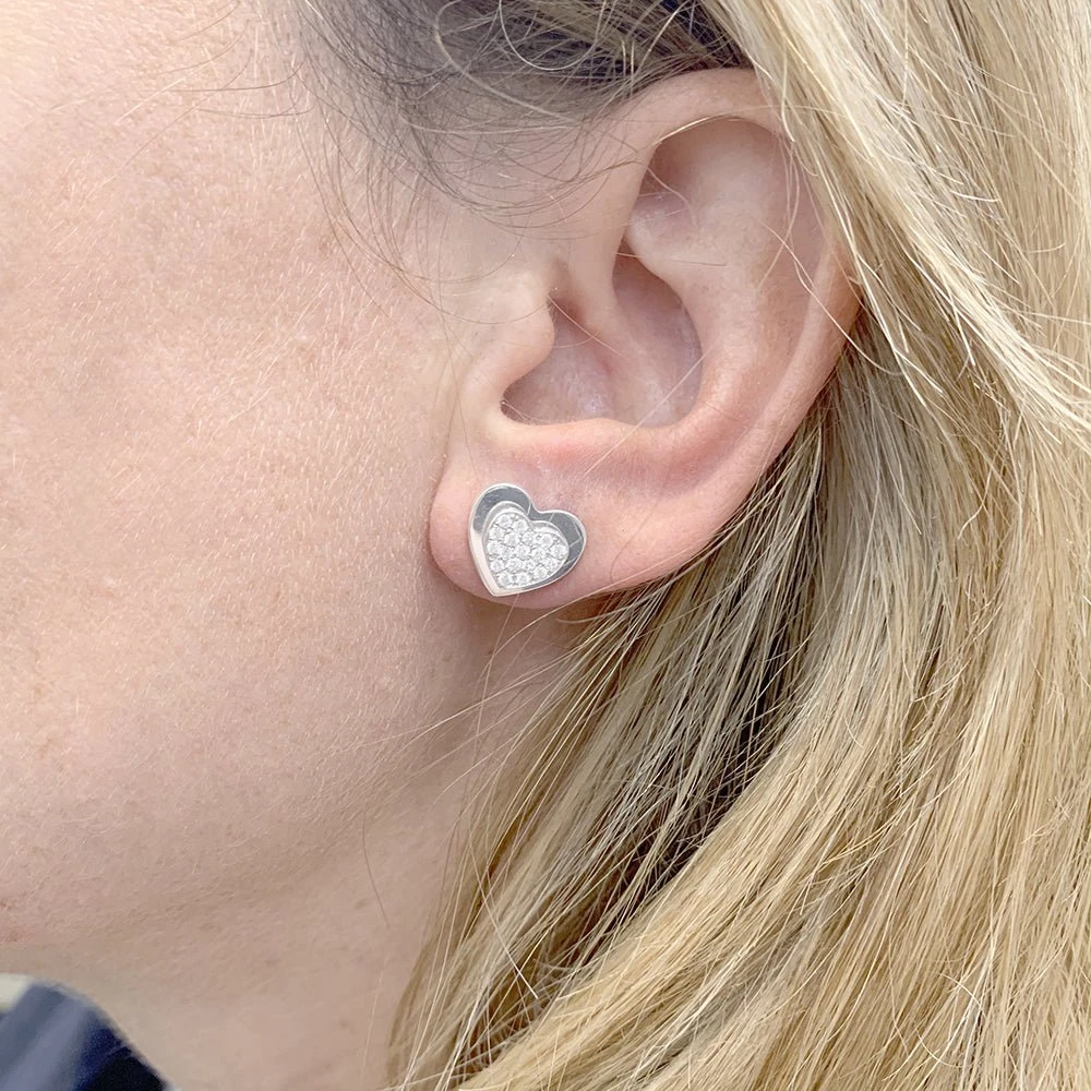 Miller Boucles D'oreilles PIAGET "Coeur" En Or Blanc Et Diamants 2 Miller Boucles D'oreilles PIAGET "Coeur" En Or Blanc Et Diamants – Image 2