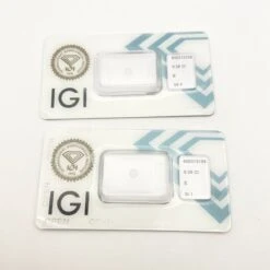 Boucles D'oreilles Puces En Or Blanc Et Diamants Naturels -Castafiore Boutique boucles doreilles puces en or blanc et diamants naturels 746753