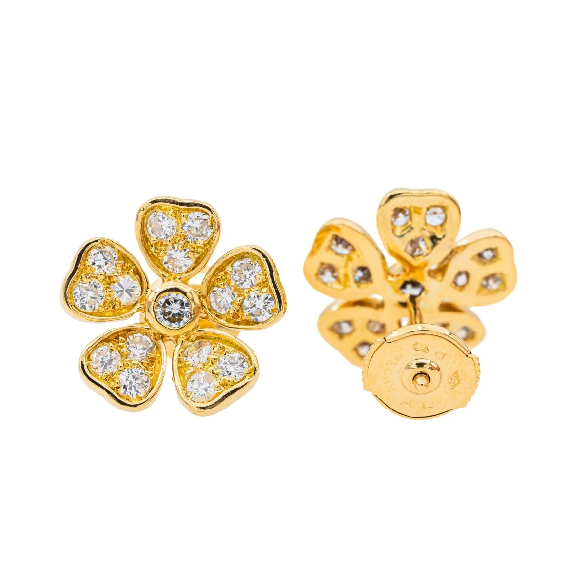 Boucles D'oreilles Puces Fleurs En Or Jaune Et Diamants 3 Boucles D'oreilles Puces Fleurs En Or Jaune Et Diamants – Image 3