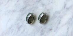 Boucles D'Oreilles Puiforcat Par André Vassort Jade Sur Or Et Argent -Castafiore Boutique boucles doreilles puiforcat par andre vassort jade sur or et argent 917262