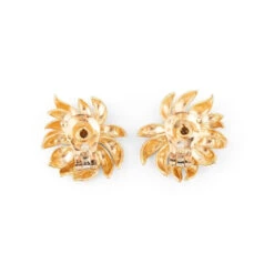 Boucles D'oreilles VAN CLEEF & ARPELS En Or Jaune Et Diamants -Castafiore Boutique boucles doreilles van cleef arpels en or jaune et diamants 368148