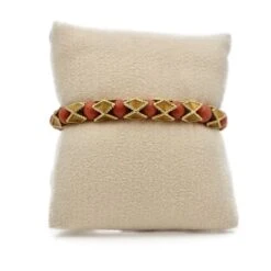 Bracelet Articulé En Or Jaune Et Corail Rouge -Castafiore Boutique bracelet articule en or jaune et corail rouge 580929