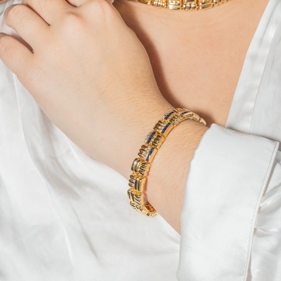 Bracelet BOUCHERON En Or Jaune, Saphir Et Diamants 9 Bracelet BOUCHERON En Or Jaune, Saphir Et Diamants – Image 9