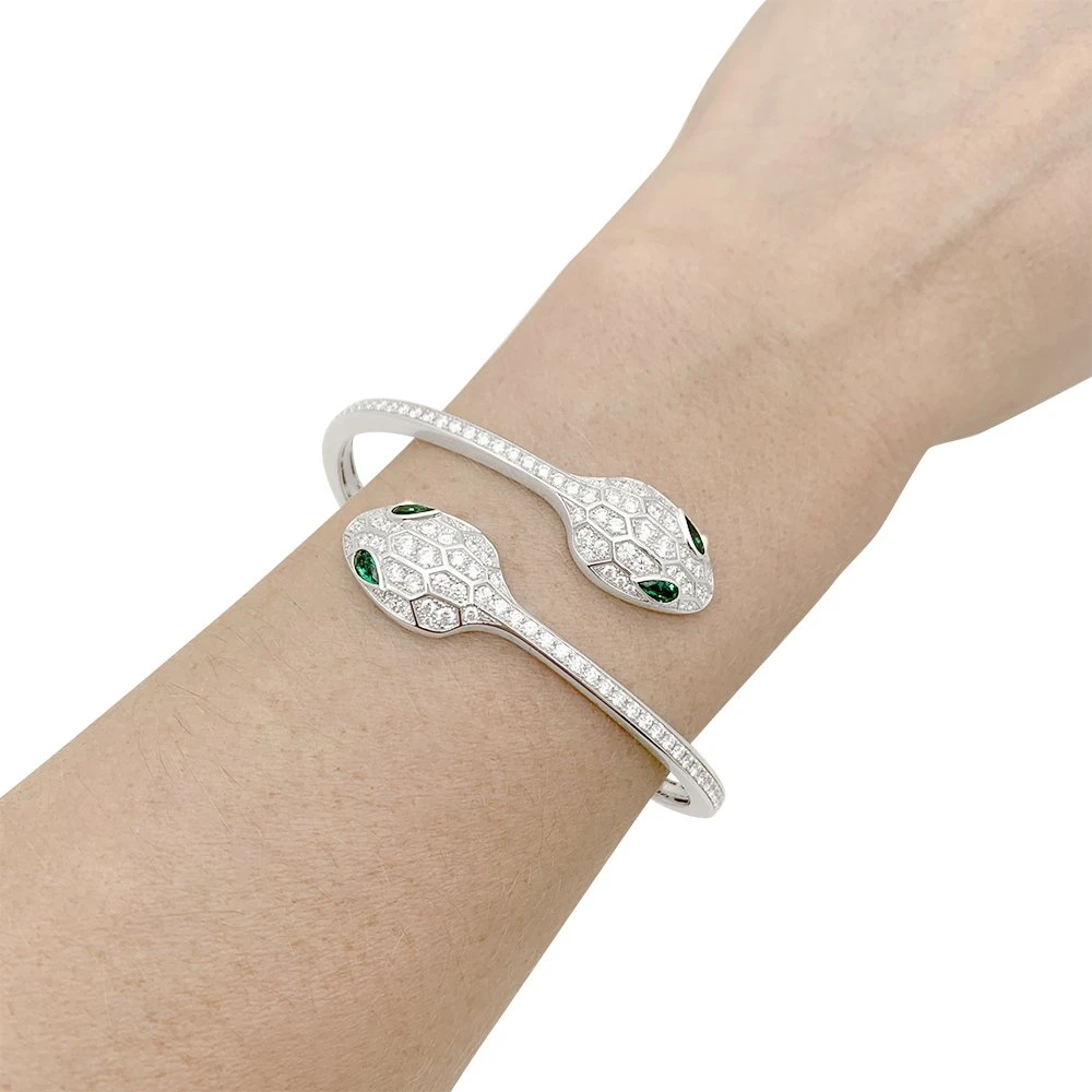 Miller Bracelet BULGARI "Serpenti Seduttori" En Or Blanc, émeraudes Et Diamants 2 Miller Bracelet BULGARI "Serpenti Seduttori" En Or Blanc, émeraudes Et Diamants – Image 2