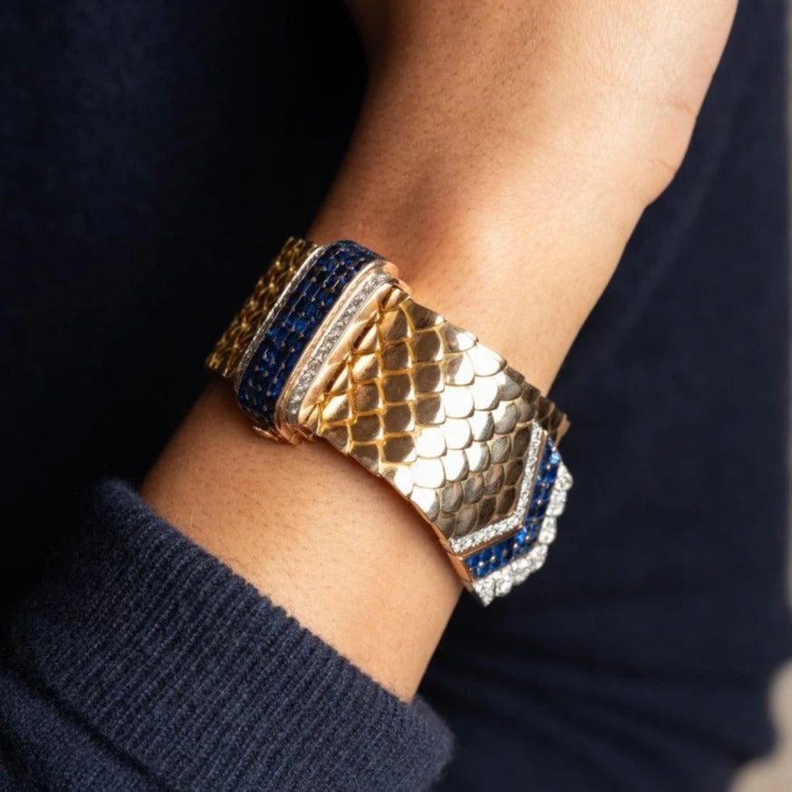 Bracelet Ceinture BOUCHERON En Or Jaune, Saphirs Et Diamants 2 Bracelet Ceinture BOUCHERON En Or Jaune, Saphirs Et Diamants – Image 2