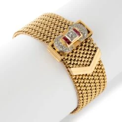 Bracelet Ceinture Souple En Or Jaune, Rubis Et Diamants 8 Bracelet Ceinture Souple En Or Jaune, Rubis Et Diamants -Castafiore Boutique bracelet ceinture souple en or jaune rubis et diamants 317979