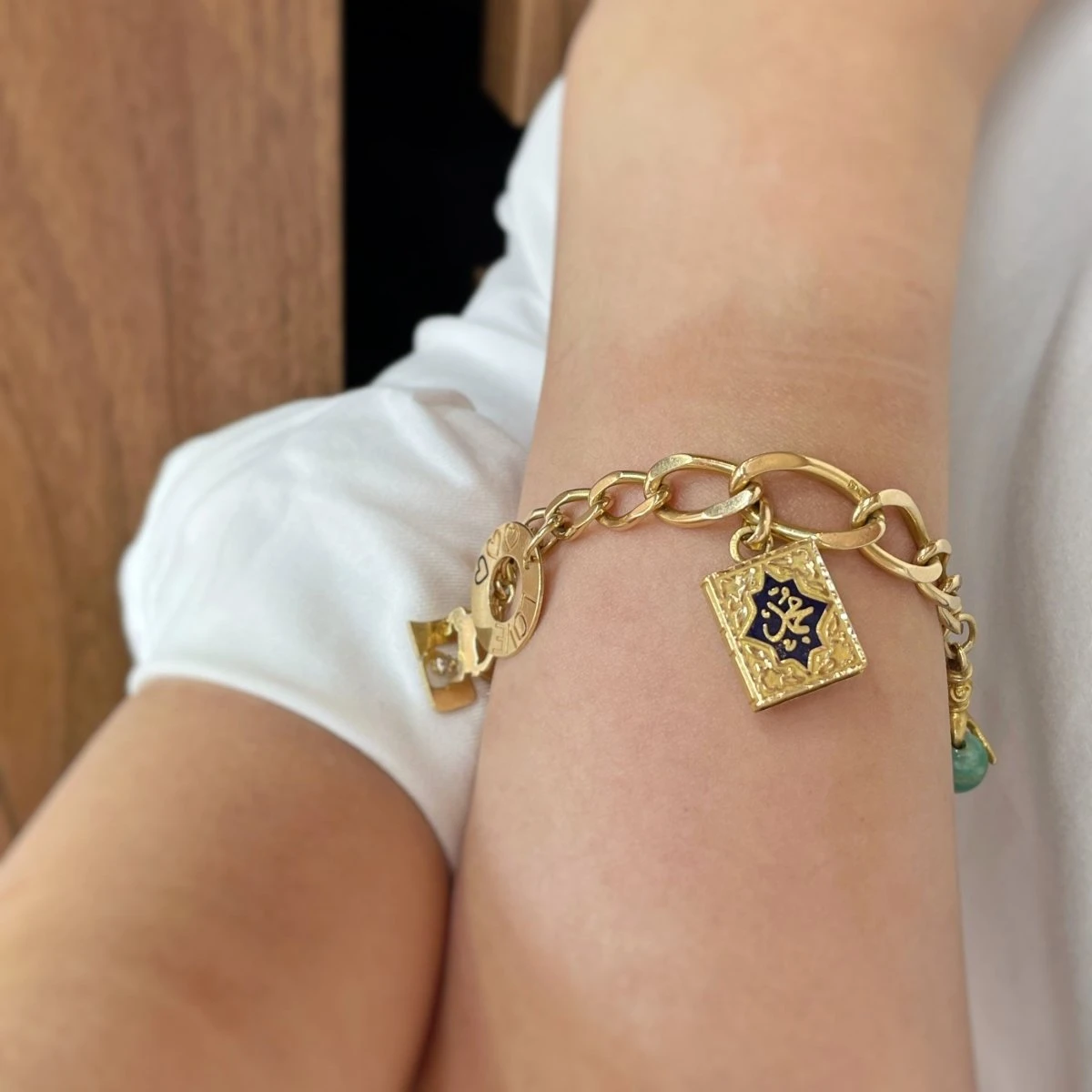 Bracelet Charms - Or, Diamants, Résine & Amazonite 10 Bracelet Charms - Or, Diamants, Résine & Amazonite – Image 10