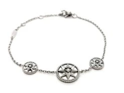Bracelet DIOR "Rose Des Vents", Or Blanc, Nacre Et Diamant