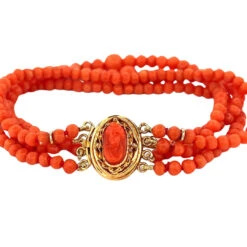 Bracelet En Or Jaune à Rangs De Perles De Corail
