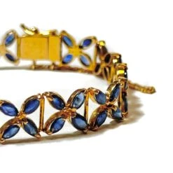 Bracelet En Or Jaune Et Saphirs -Castafiore Boutique bracelet en or jaune et saphirs 318171