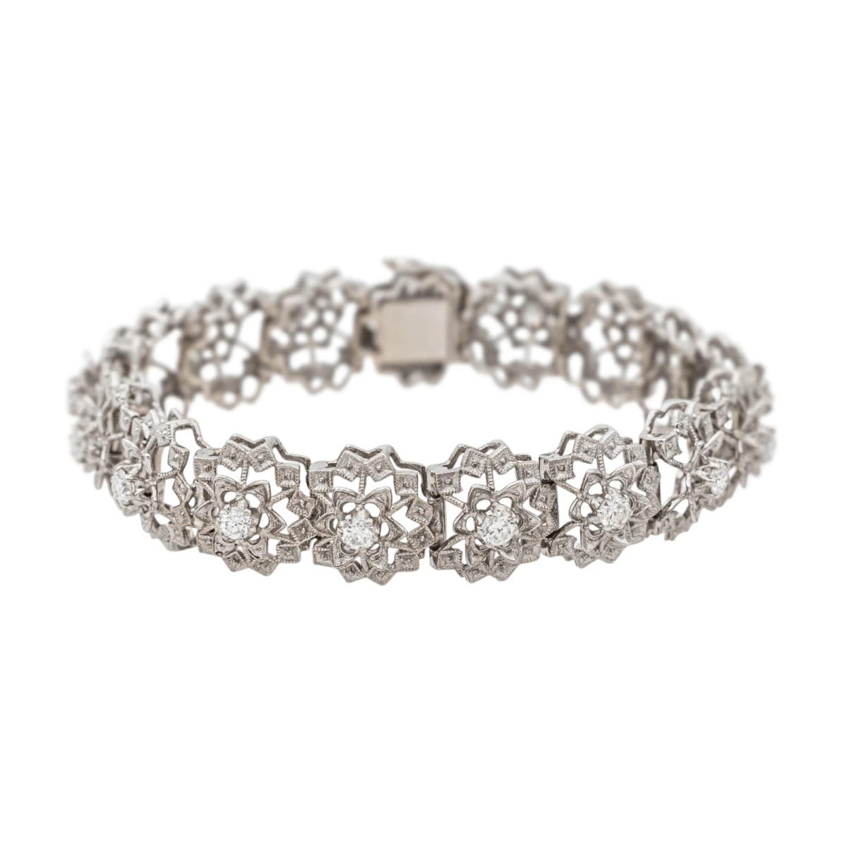 Bracelet Fleur En Or Blanc Et Diamants 1 Bracelet Fleur En Or Blanc Et Diamants