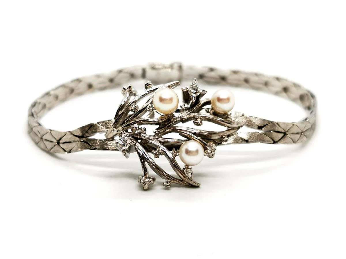 Bracelet Géométrique Motif Feuillage En Or Blanc, Perles Et Diamants 4 Bracelet Géométrique Motif Feuillage En Or Blanc, Perles Et Diamants – Image 4