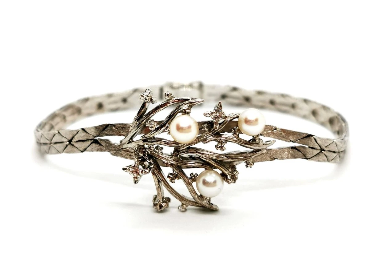 Bracelet Géométrique Motif Feuillage En Or Blanc, Perles Et Diamants 8 Bracelet Géométrique Motif Feuillage En Or Blanc, Perles Et Diamants – Image 8