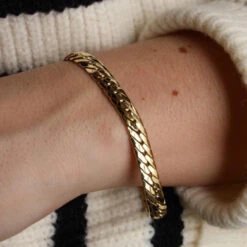 Bracelet Gourmette Maille Anglaise En Or Jaune -Castafiore Boutique bracelet gourmette maille anglaise en or jaune 830577