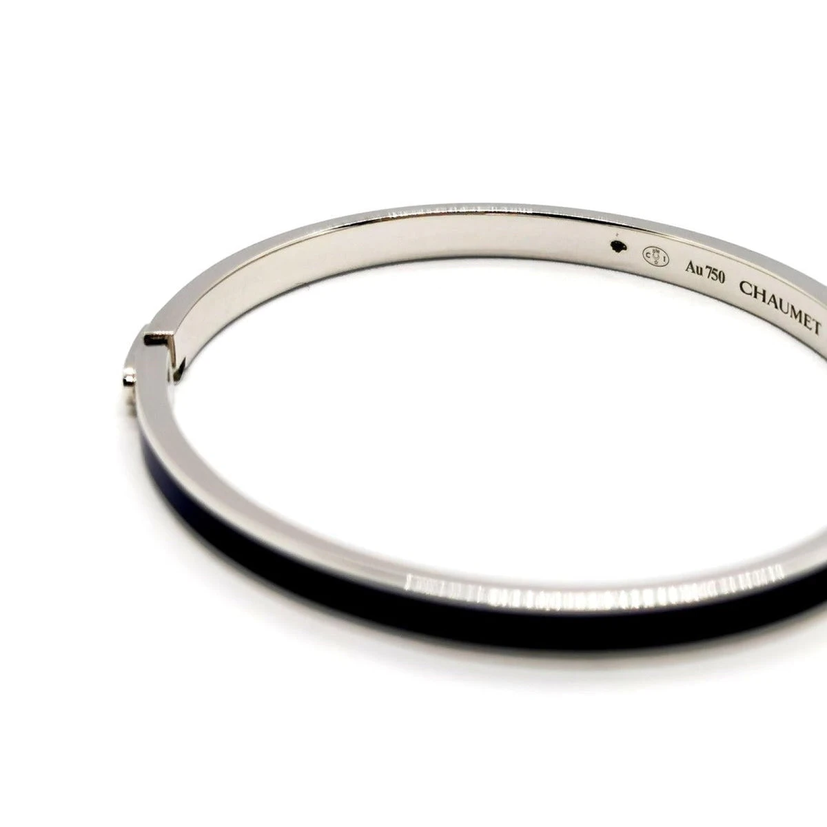 Bracelet Jonc CHAUMET "Liens Evidence", Or Blanc Et Diamants 4 Bracelet Jonc CHAUMET "Liens Evidence", Or Blanc Et Diamants – Image 4