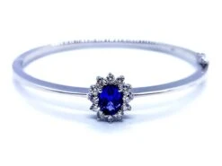Bracelet Jonc En Or Blanc Et Tanzanite -Castafiore Boutique bracelet jonc en or blanc et tanzanite 305056