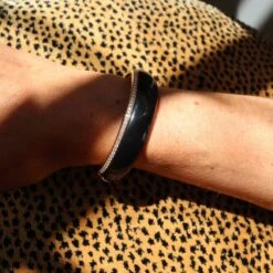 Bracelet Jonc En Or Rose, Onyx Et Diamant 4 Bracelet Jonc En Or Rose, Onyx Et Diamant -Castafiore Boutique bracelet jonc en or rose diamant et onyx 399885