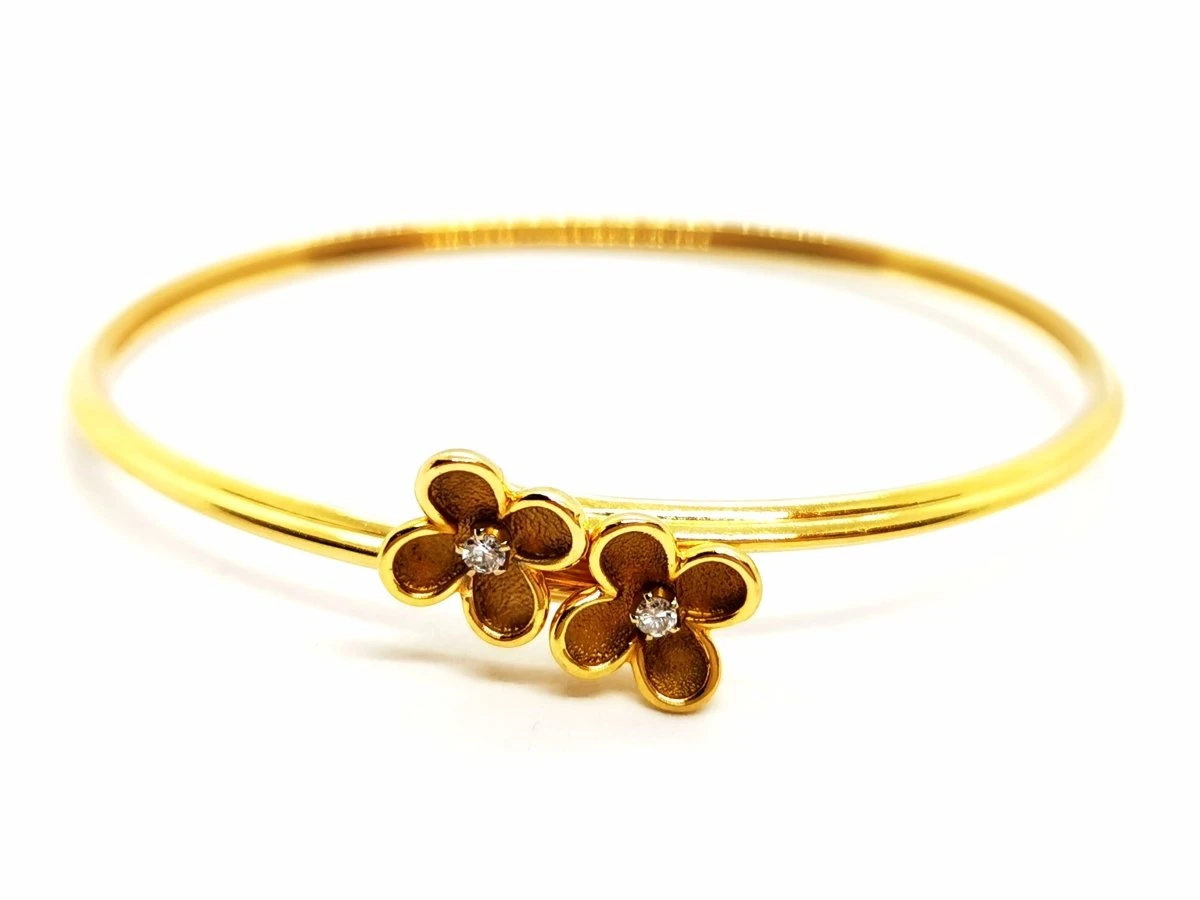 Bracelet Jonc Fleur En Or Jaune Et Diamants 2 Bracelet Jonc Fleur En Or Jaune Et Diamants – Image 2