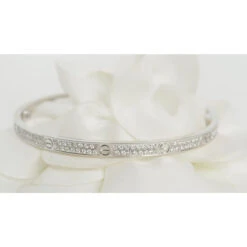 Bracelet Love CARTIER En Or Blanc Et Diamants -Castafiore Boutique bracelet love cartier en or blanc et diamants 466838