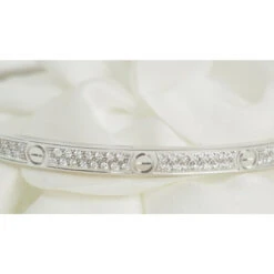 Bracelet Love CARTIER En Or Blanc Et Diamants -Castafiore Boutique bracelet love cartier en or blanc et diamants 789382