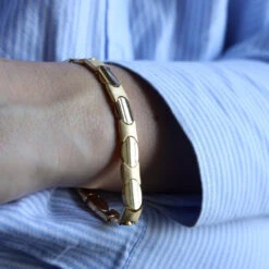 Bracelet Maille Articulée En Or Jaune -Castafiore Boutique bracelet maille articulee en or jaune 597586