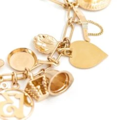 Bracelet Maille Cheval Et Breloques En Or Jaune 11 Bracelet Maille Cheval Et Breloques En Or Jaune -Castafiore Boutique bracelet maille cheval et breloques en or jaune 592175