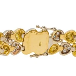 Bracelet Maille Coeurs En Or Jaune, Or Blanc Et Diamants -Castafiore Boutique bracelet maille coeurs en or jaune or blanc et diamants 210967