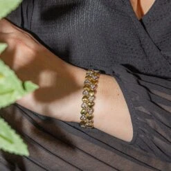 Bracelet Maille Coeurs En Or Jaune, Or Blanc Et Diamants -Castafiore Boutique bracelet maille coeurs en or jaune or blanc et diamants 963396