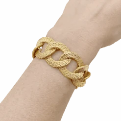 Miller Bracelet Maille GEORGES L'ENFANT En Or Jaune 7 Miller Bracelet Maille GEORGES L'ENFANT En Or Jaune -Castafiore Boutique bracelet maille georges lenfant en or jaune 8160507