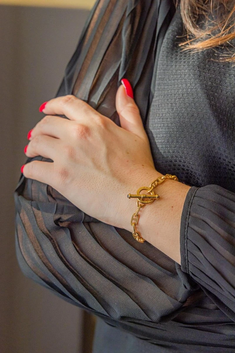 Bracelet Maille Marine CAPLAIN SAINT ANDRÉ En Or Jaune Et Saphir 2 Bracelet Maille Marine CAPLAIN SAINT ANDRÉ En Or Jaune Et Saphir – Image 2