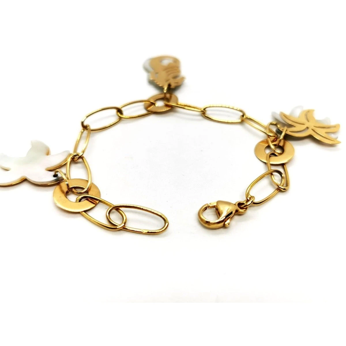 Bracelet Maille Ovale Breloques Océan En Or Jaune Et Nacre 8 Bracelet Maille Ovale Breloques Océan En Or Jaune Et Nacre – Image 8