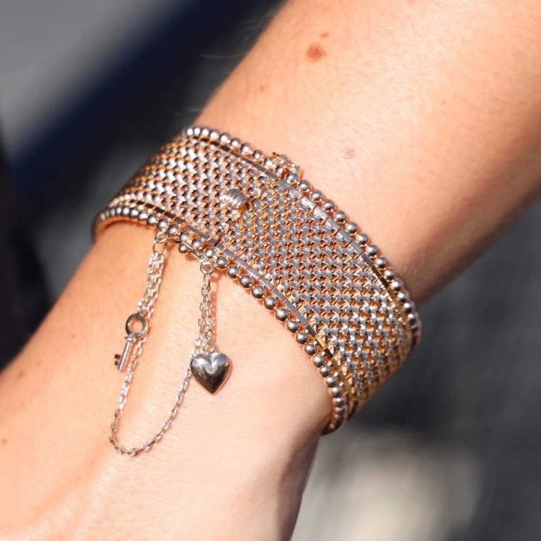 Bracelet Manchette Maille Polonaise En Or Rose 2 Bracelet Manchette Maille Polonaise En Or Rose – Image 2