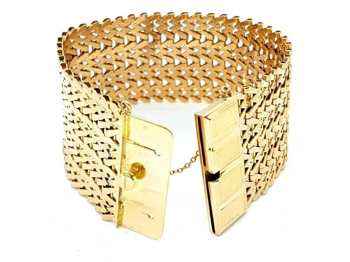 Bracelet Manchette Maille Tissée En Or Jaune 5 Bracelet Manchette Maille Tissée En Or Jaune – Image 5