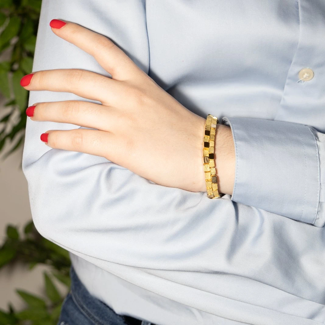 Bracelet MAUBOUSSIN "Cubes" En Or Jaune 2 Bracelet MAUBOUSSIN "Cubes" En Or Jaune – Image 2