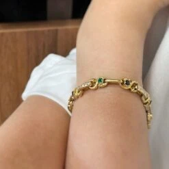 Bracelet - Or, Diamants, Saphirs Et émeraudes -Castafiore Boutique bracelet or diamants saphirs et emeraudes 759802