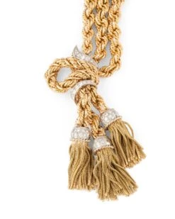 Bracelet Passementerie En Or Jaune Et Diamants -Castafiore Boutique bracelet passementerie en or jaune et diamants orne de 3 pompons 912798