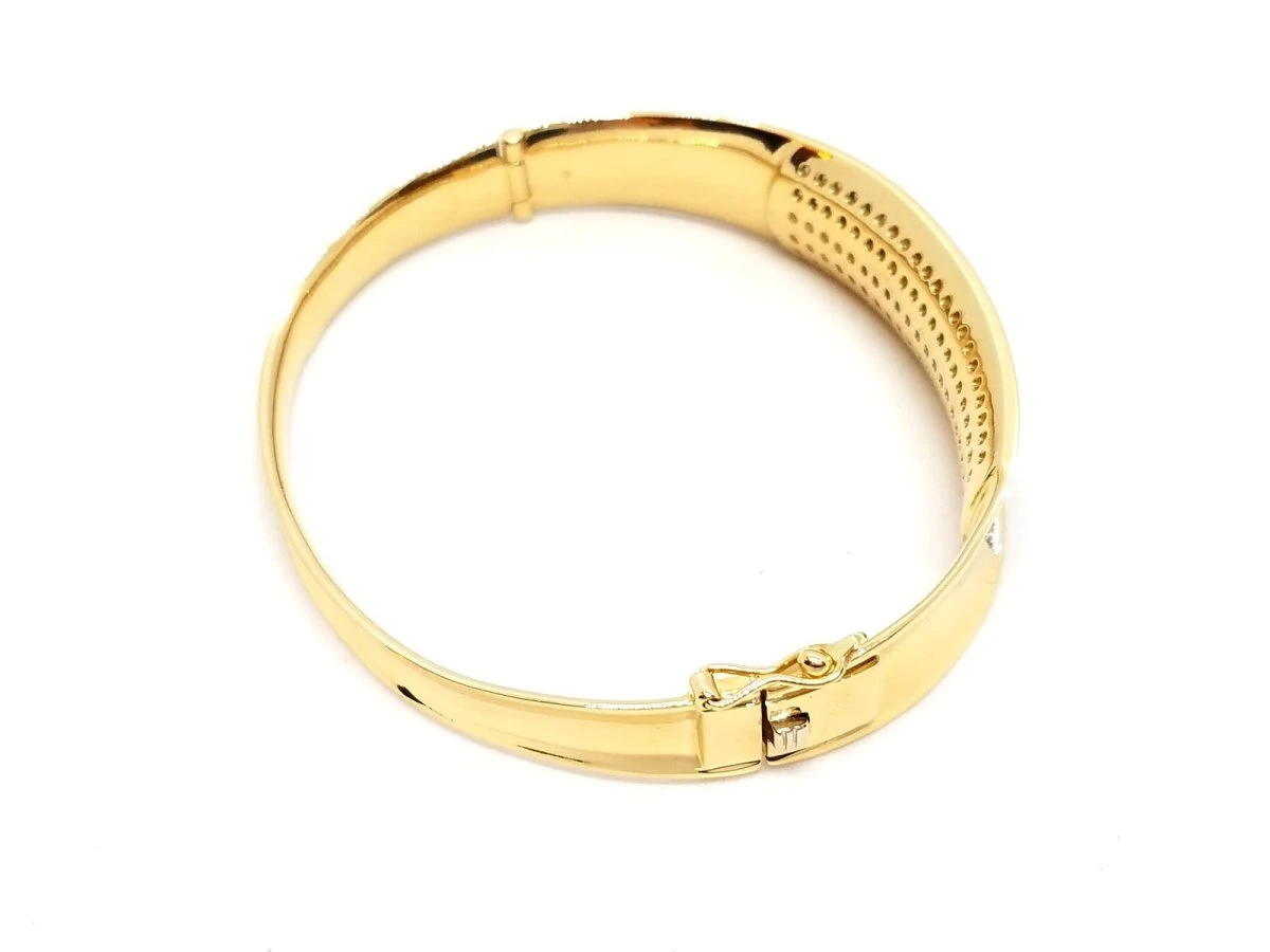 Bracelet Rigide En Or Jaune Pavé Diamants 7 Bracelet Rigide En Or Jaune Pavé Diamants – Image 7